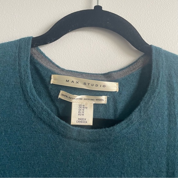 Max Studio 100% Merino Wool Sweater (M) - Picture 2 of 7